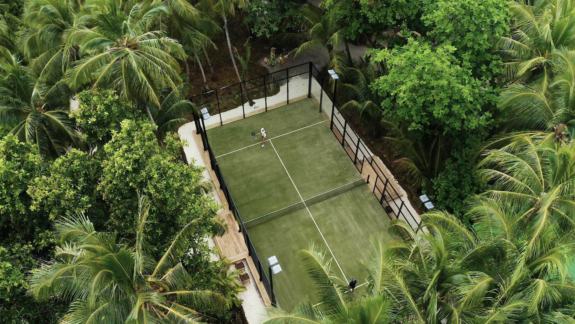 JOALI Maldives - Padel Tennis Court_Aerial_2000x1126px