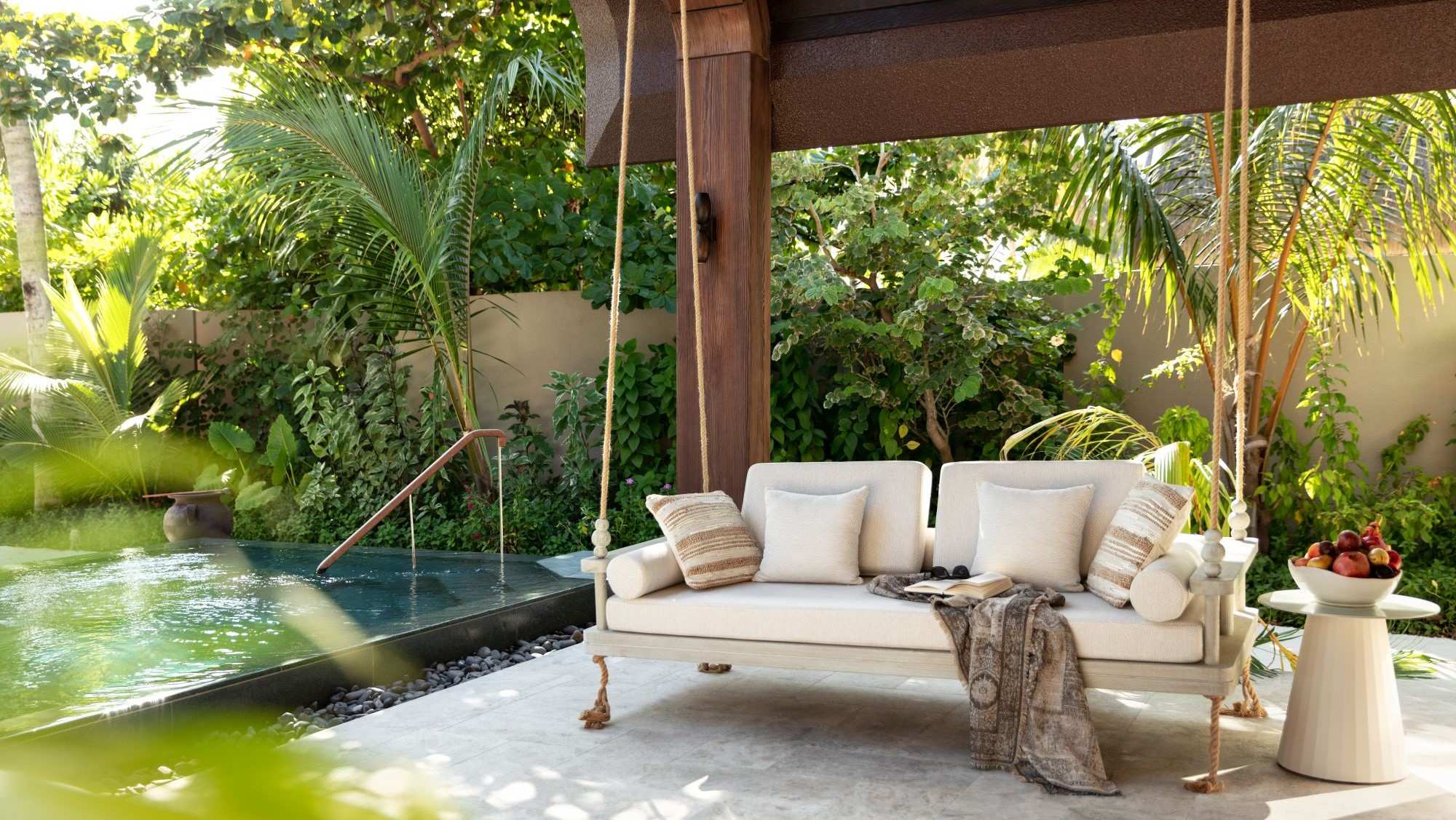 JOALI BEING - Beach Pool Villa Outdoor Seating